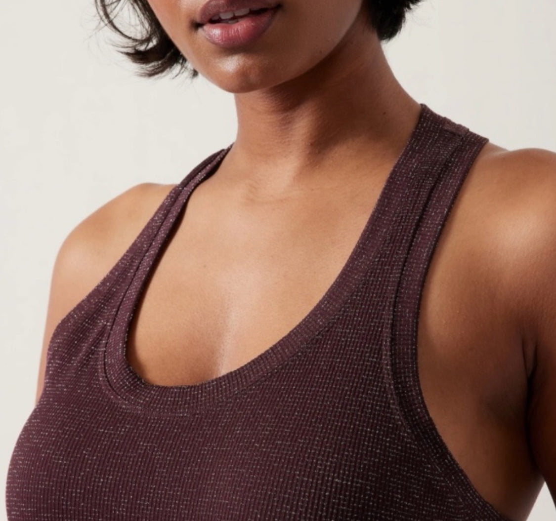 ATHLETA Momentum Tank Cabernet Shine, Medium  NEW! (A2)