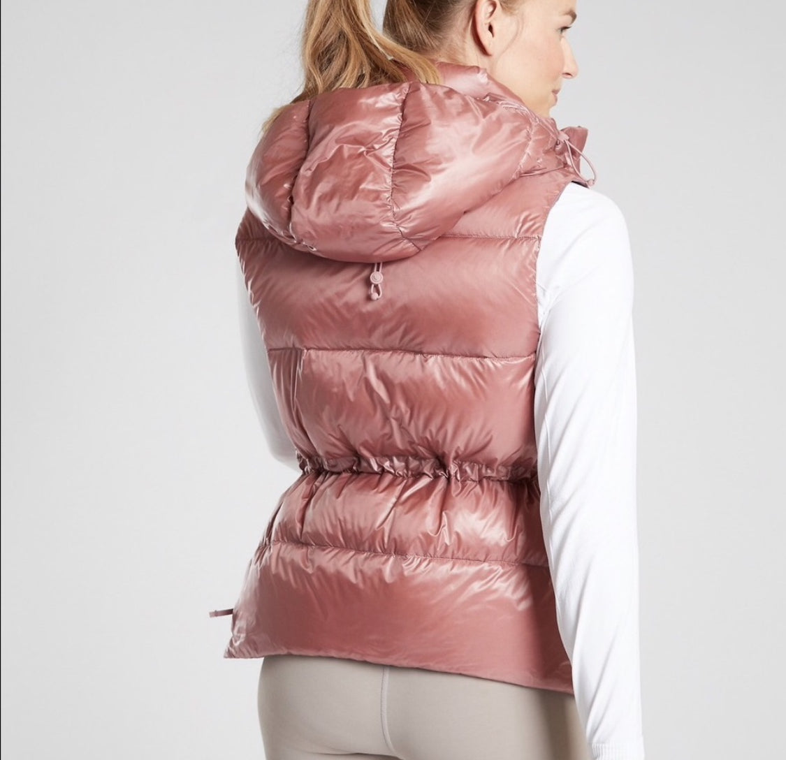 Athleta Lofty Down Vest, Dogwood Mauve, Medium-Tall, New! B5