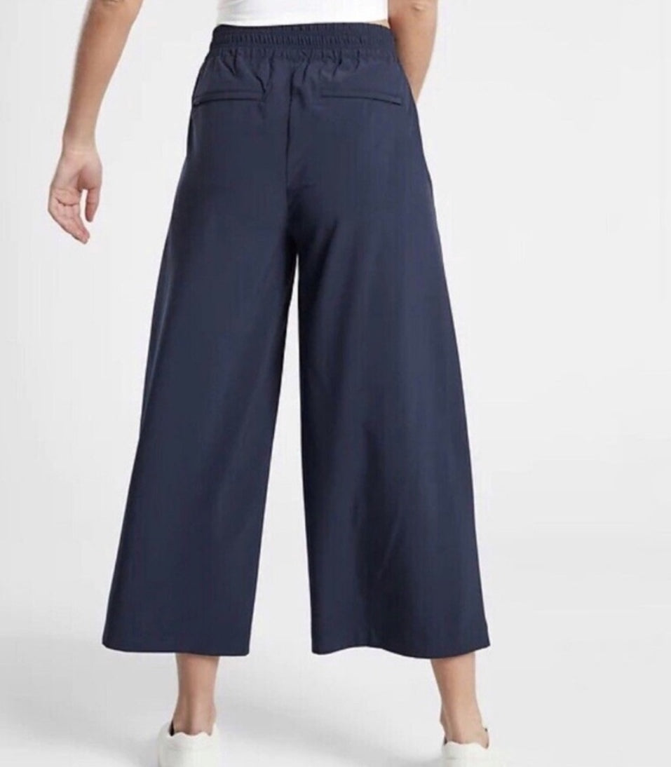 ATHLETA Brooklyn Wide Leg Cropped Pant A10