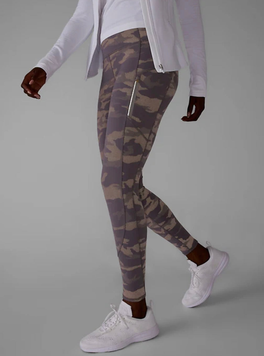 ATHLETA Rainier Reflective Tight 1X NEW! A7