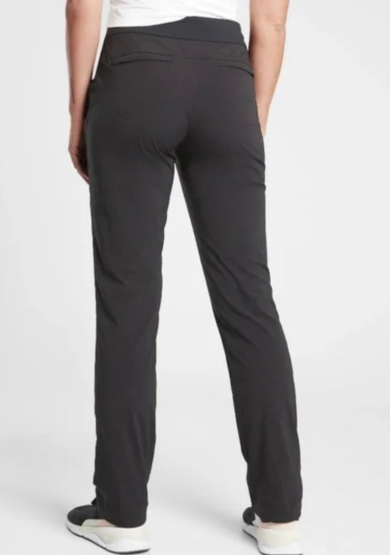 ATHLETA Trekkie Hike Pant NEW 6