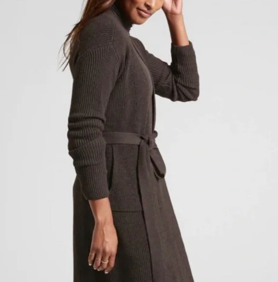 ATHLETA Scenic Wrap, Large, New! B1