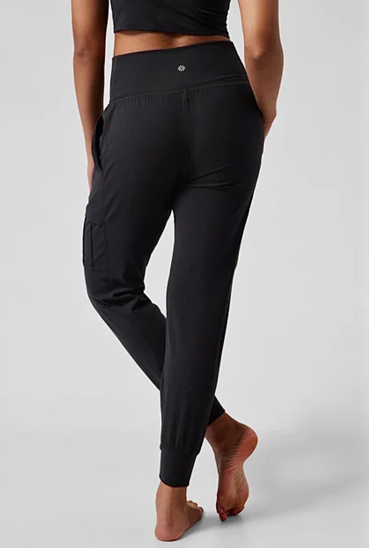 ATHLETA Salutation Cargo Jogger (NEW) Medium