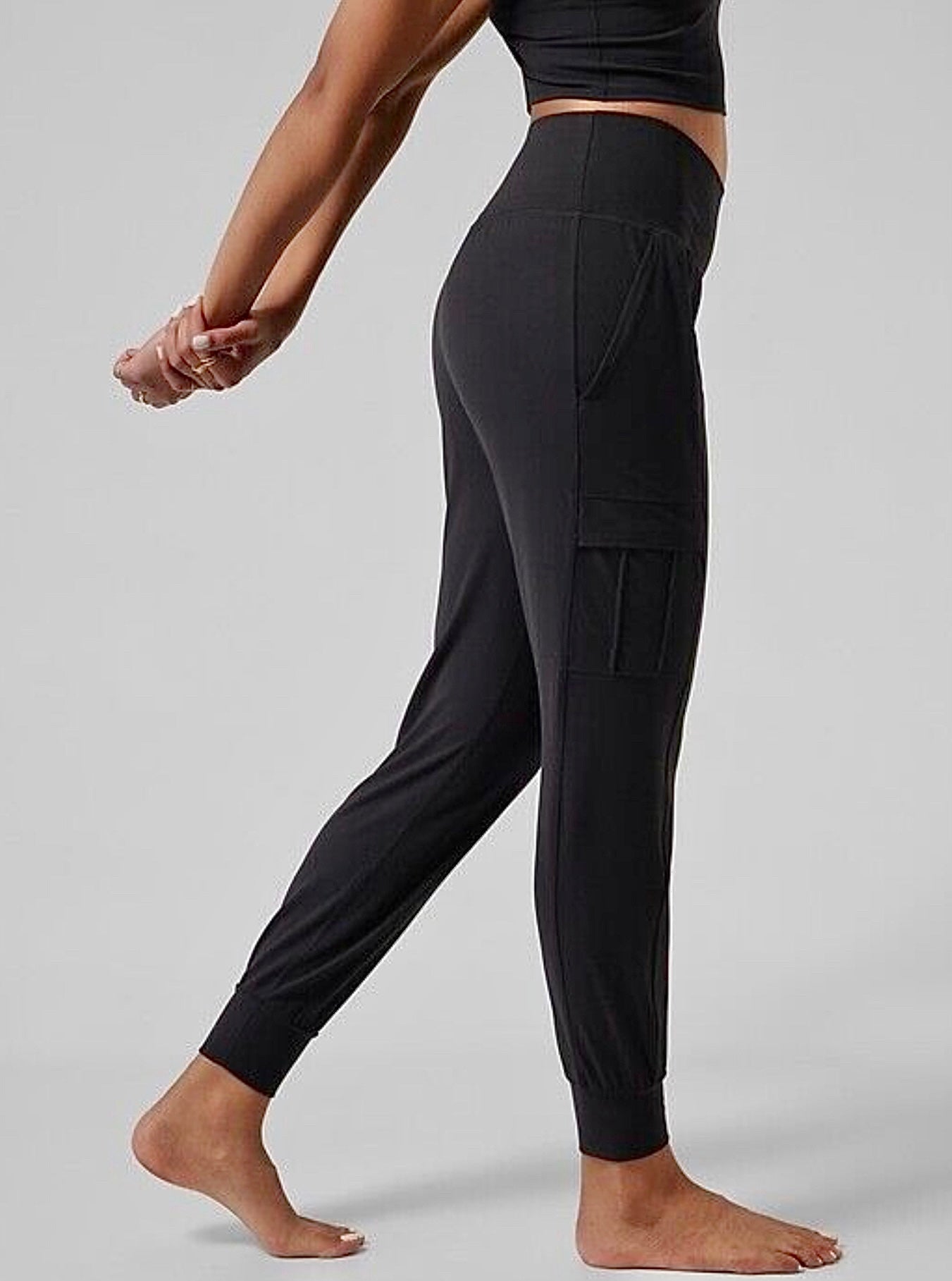 ATHLETA Salutation Cargo Jogger (NEW) Medium