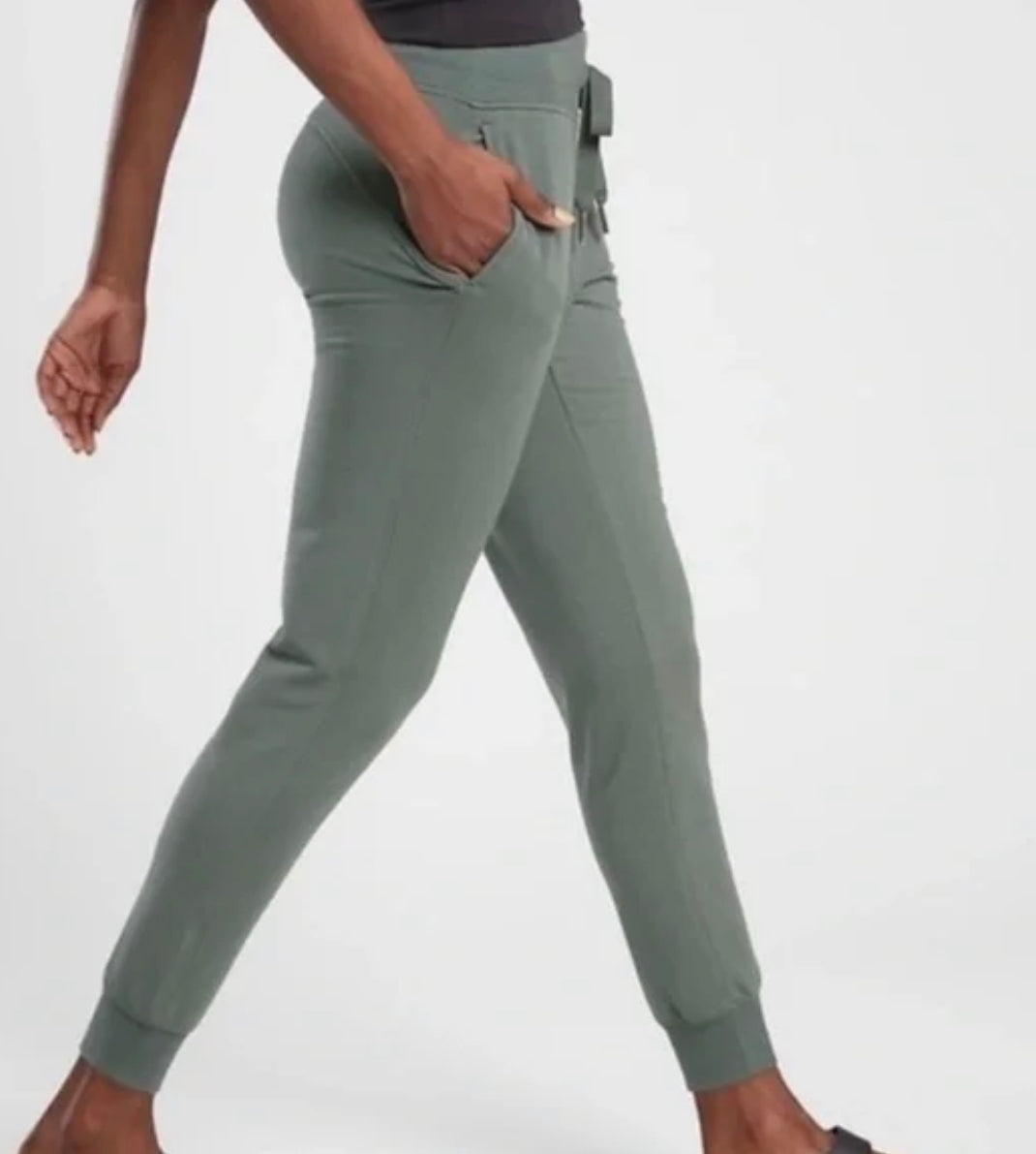 ATHLETA Balance Jogger NEW! Bali Green, Large A8
