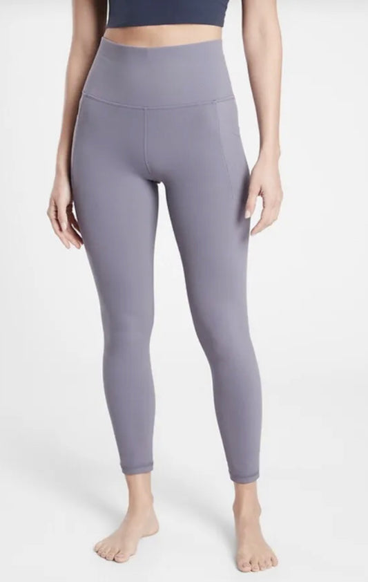 ATHLETA Salutation Stash 7/8 Tight (NEW) XS