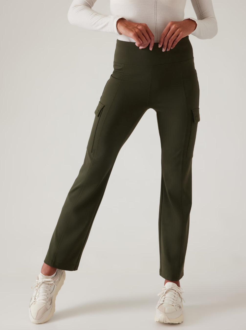 ATHLETA Delancey Straight Leg Cargo Pant, Olive Green XL A10