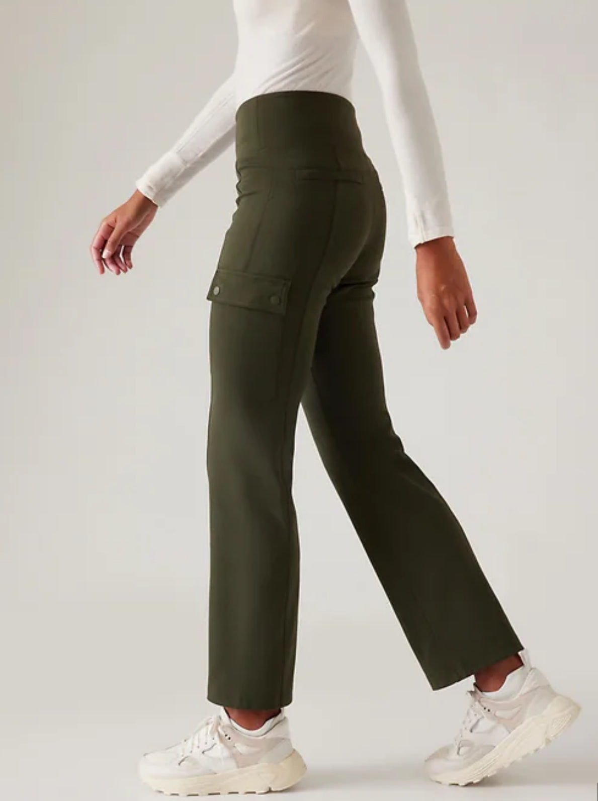 ATHLETA Delancey Straight Leg Cargo Pant, Olive Green XL A10