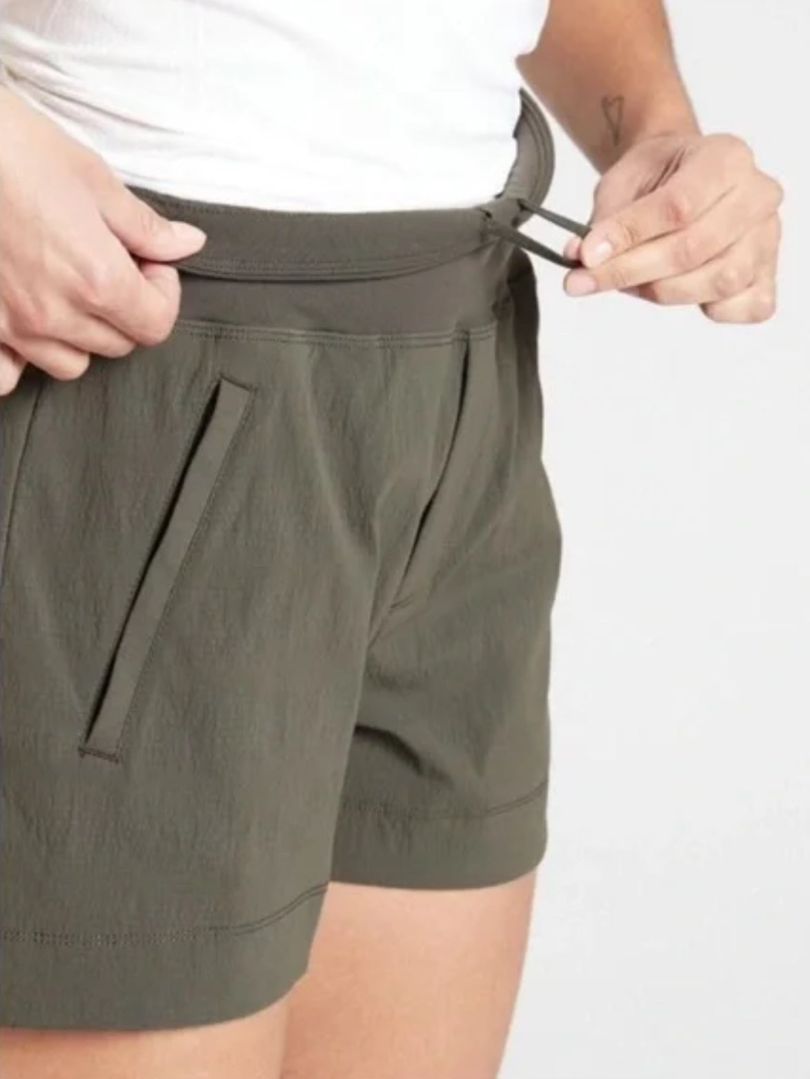 ATHLETA Trekkie North Short (NEW) 12 Green
