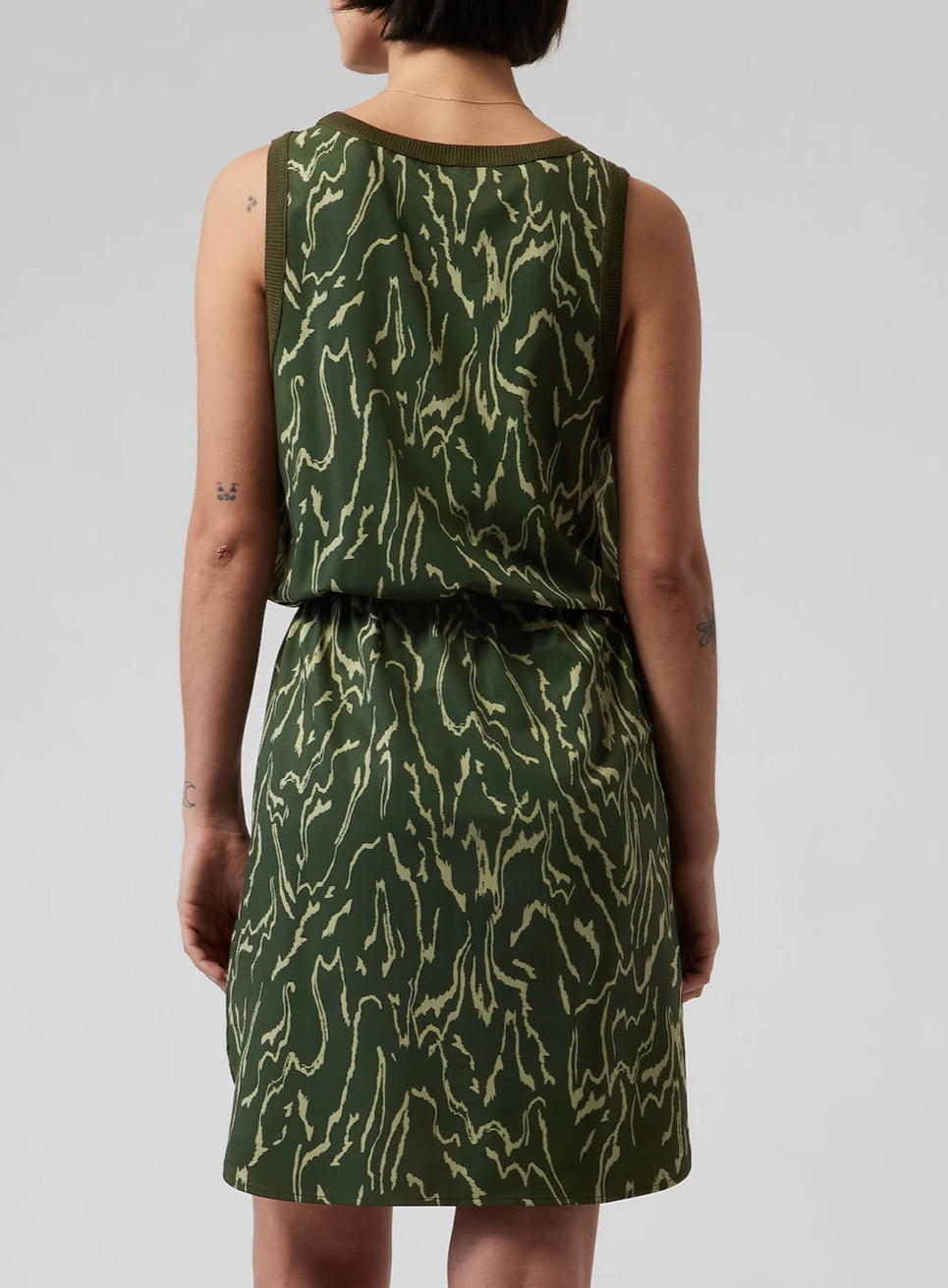 ATHLETA Rincon Printed Dress, Small Green Print NEW! B12