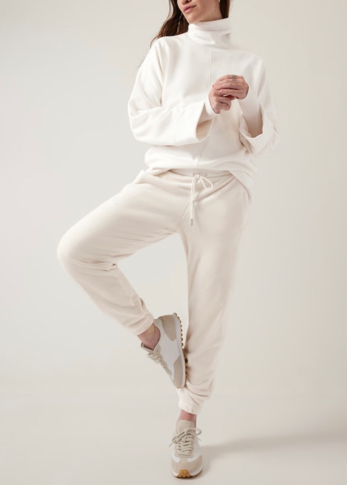 ATHLETA Cozy Karma Recover Jogger, White Small NEW! A8