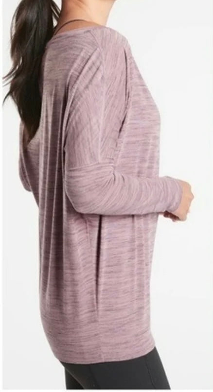 ATHLETA Essence Flow Top, Large New! B9