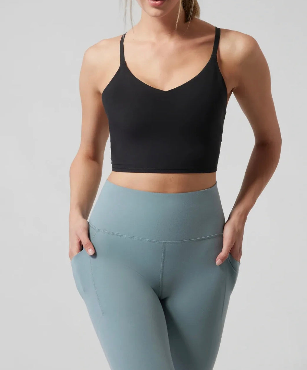 ATHLETA Elation Strappy Long Line Bra D/DD Black, Large NEW! A11