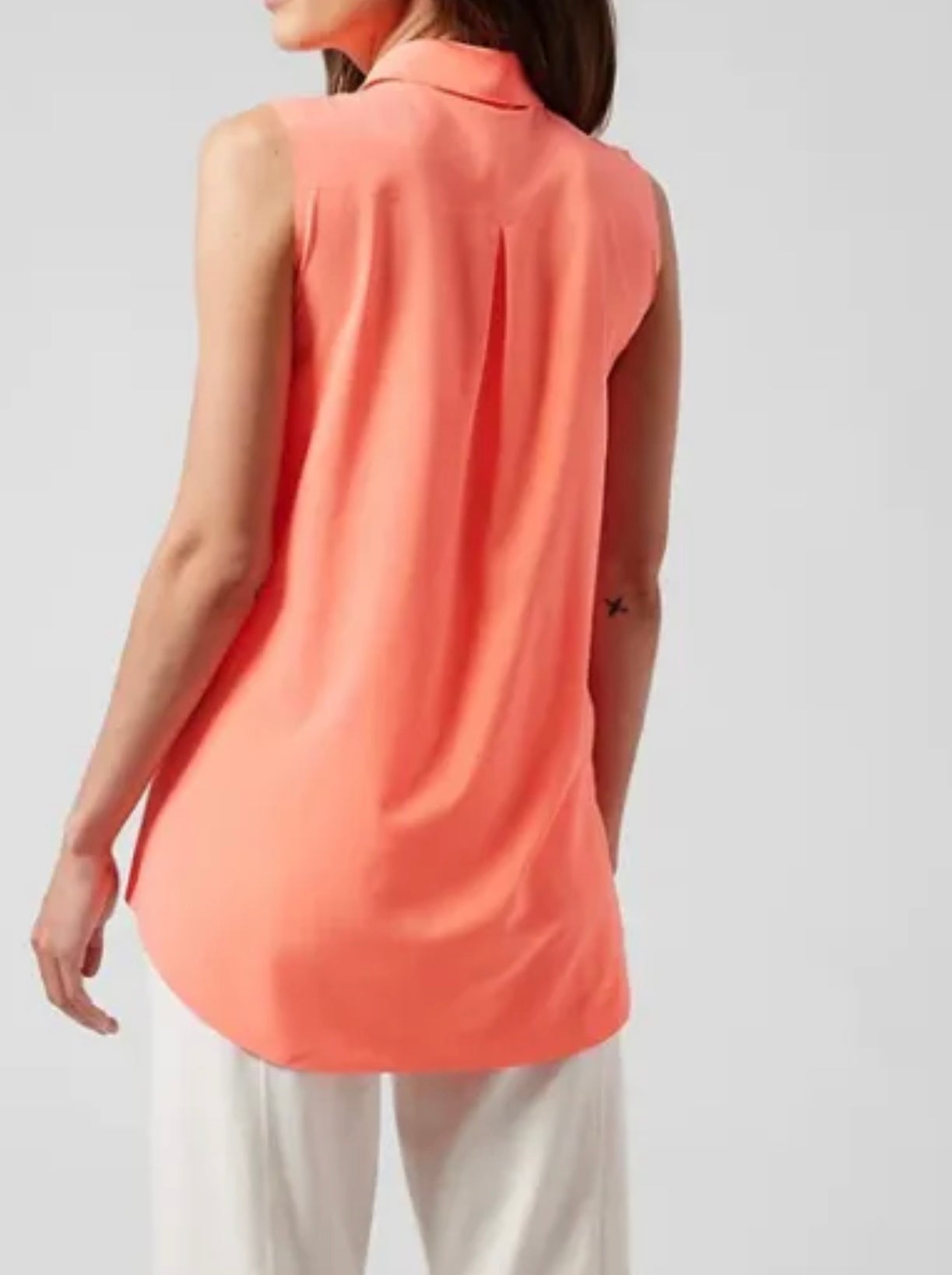 ATHLETA Urbanite II Tank Large New! (A1)