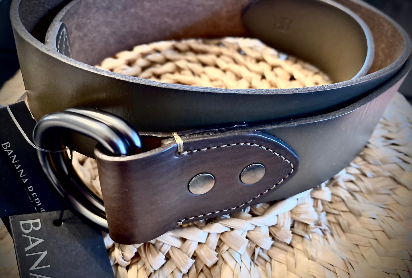 Banana Republic Mens Italian Leather Belt NEW Size Large (38)