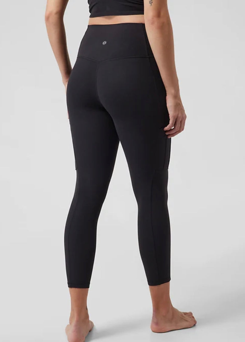 ATHLETA Salutation Cargo 7/8 Tight