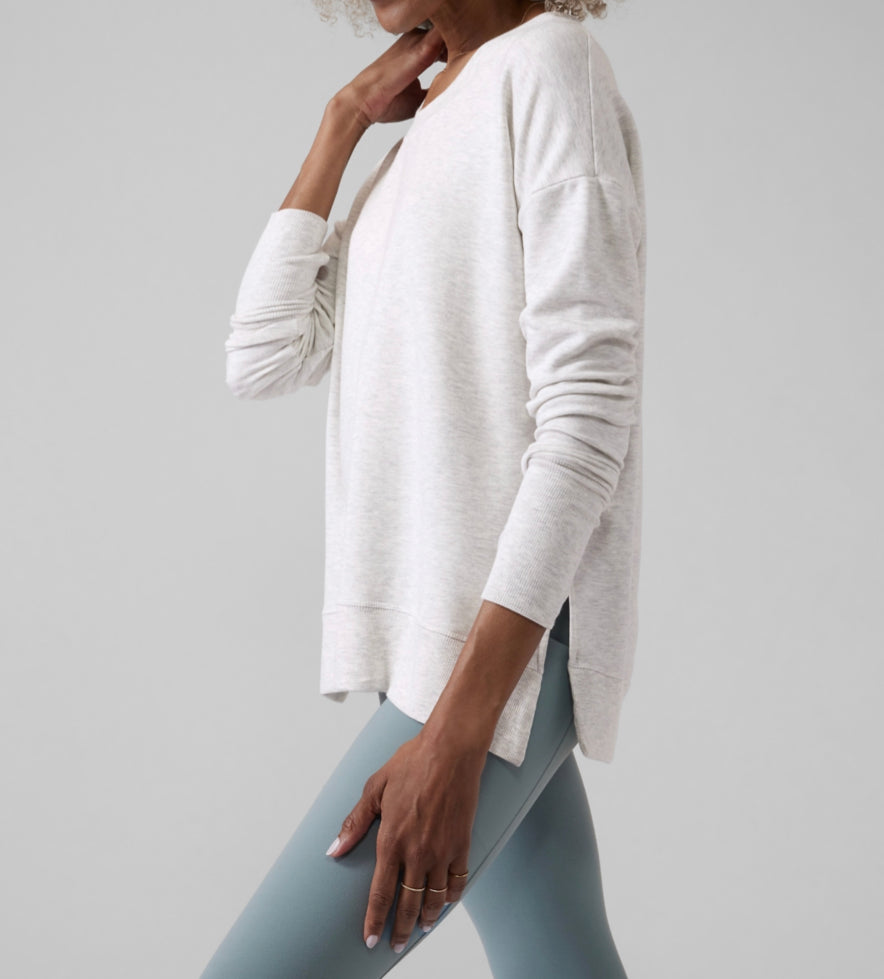 ATHLETA Coaster Luxe Sweatshirt, Fog Grey Heather Medium, New! B11