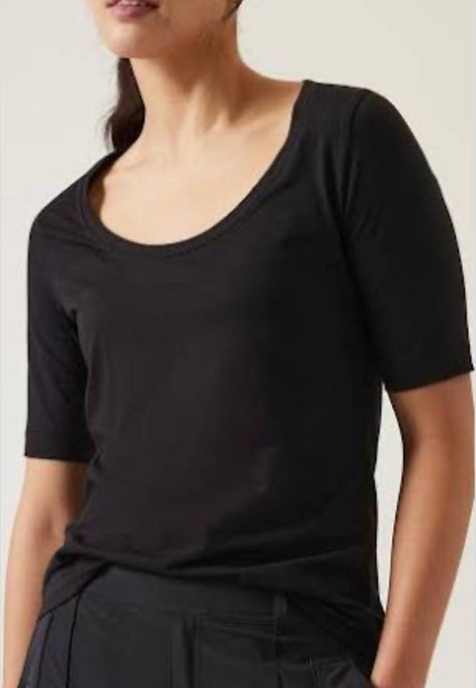 ATHLETA Outbound Scoop Tee, Black New! A4
