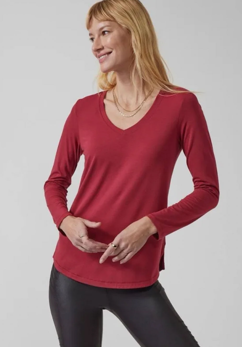 ATHLETA Essential V Neck Top, Red XL NEW! A3