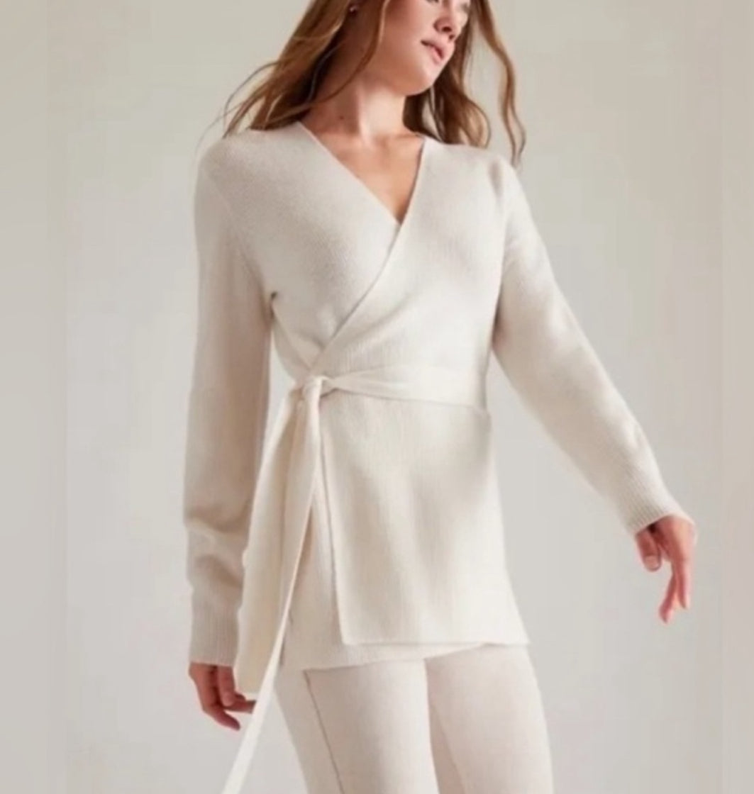 Athleta Alpine Wrap Sweater Ivory, Large New! B4