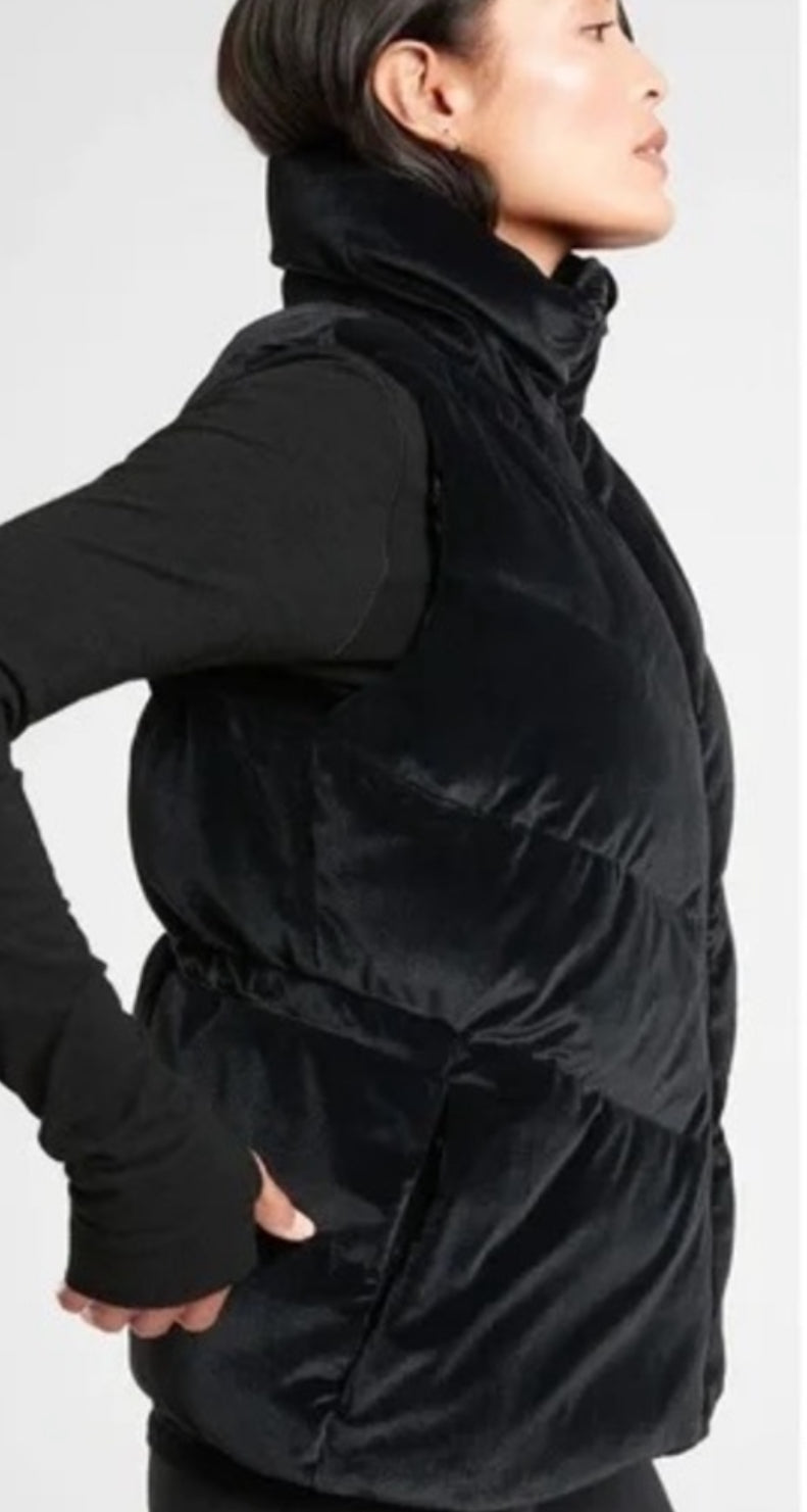Athleta Lofty Velvet Down Vest, Black, Small New! B5