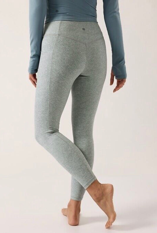 ATHLETA Salutation Stash Pocket Softluxe Tight