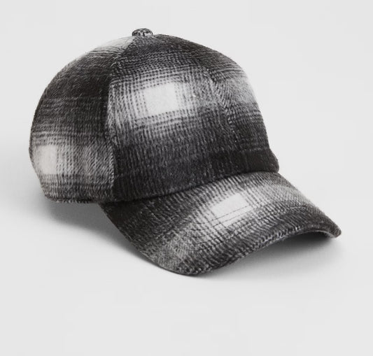 GAP Women’s Baseball Cap