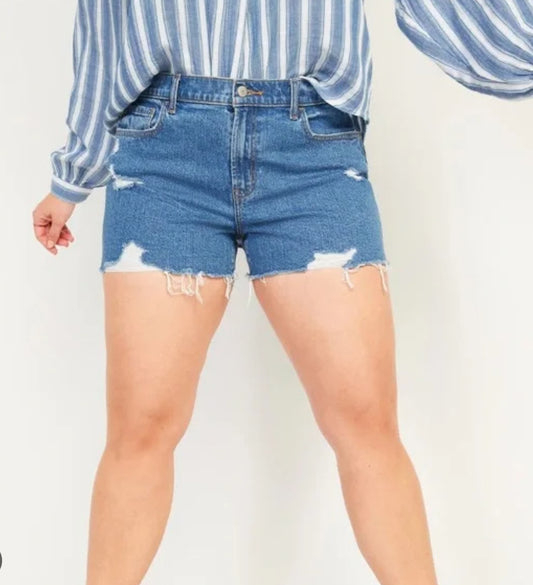 OLD Navy Mid Rise Cut Off Boyfriend Jean shorts