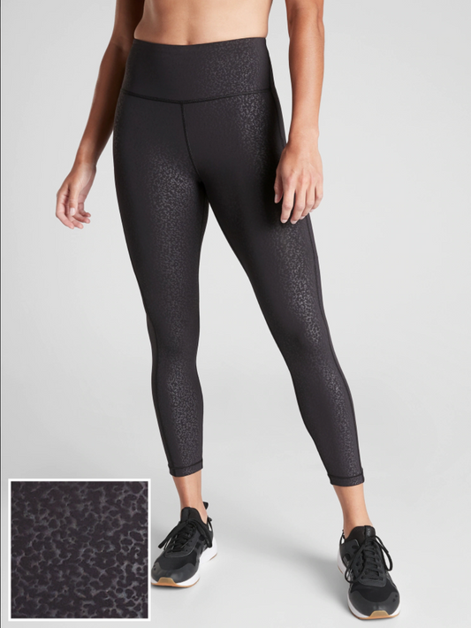 ATHLETA Ultimate Stash Pocket Embossed 7/8 Tight, Black Medium Petite A8